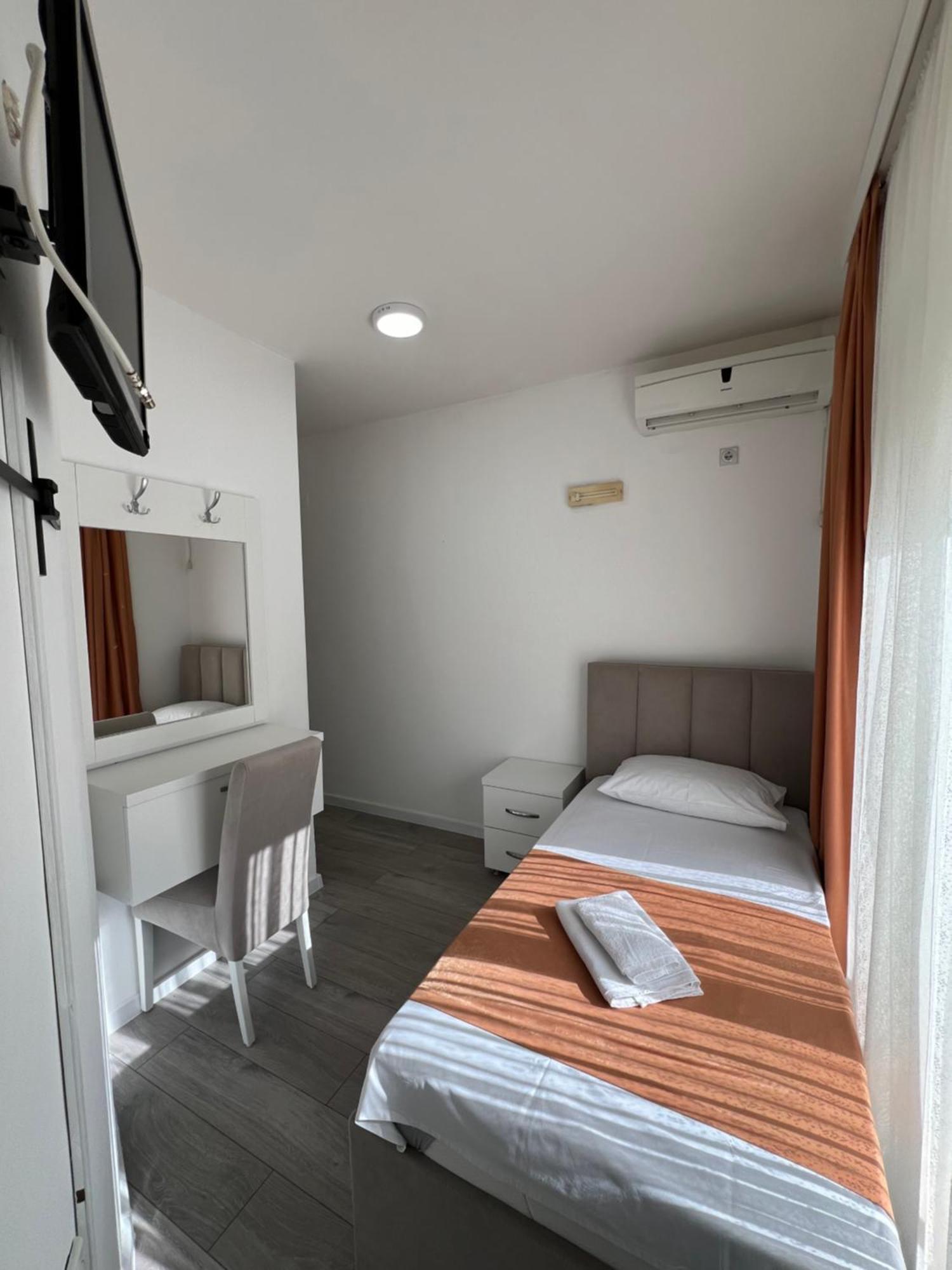Apartments Fati & Flori Ulcinj Bagian luar foto