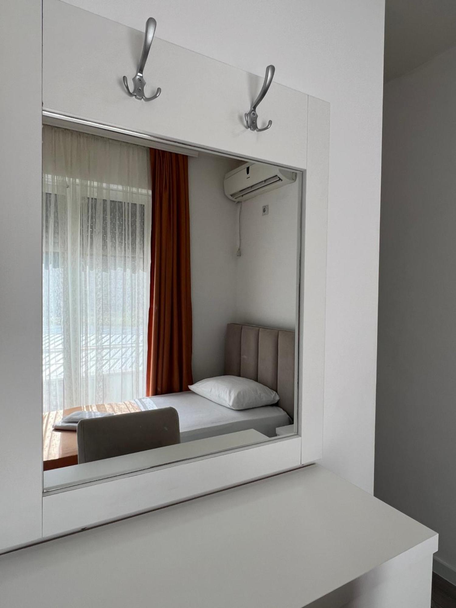 Apartments Fati & Flori Ulcinj Bagian luar foto